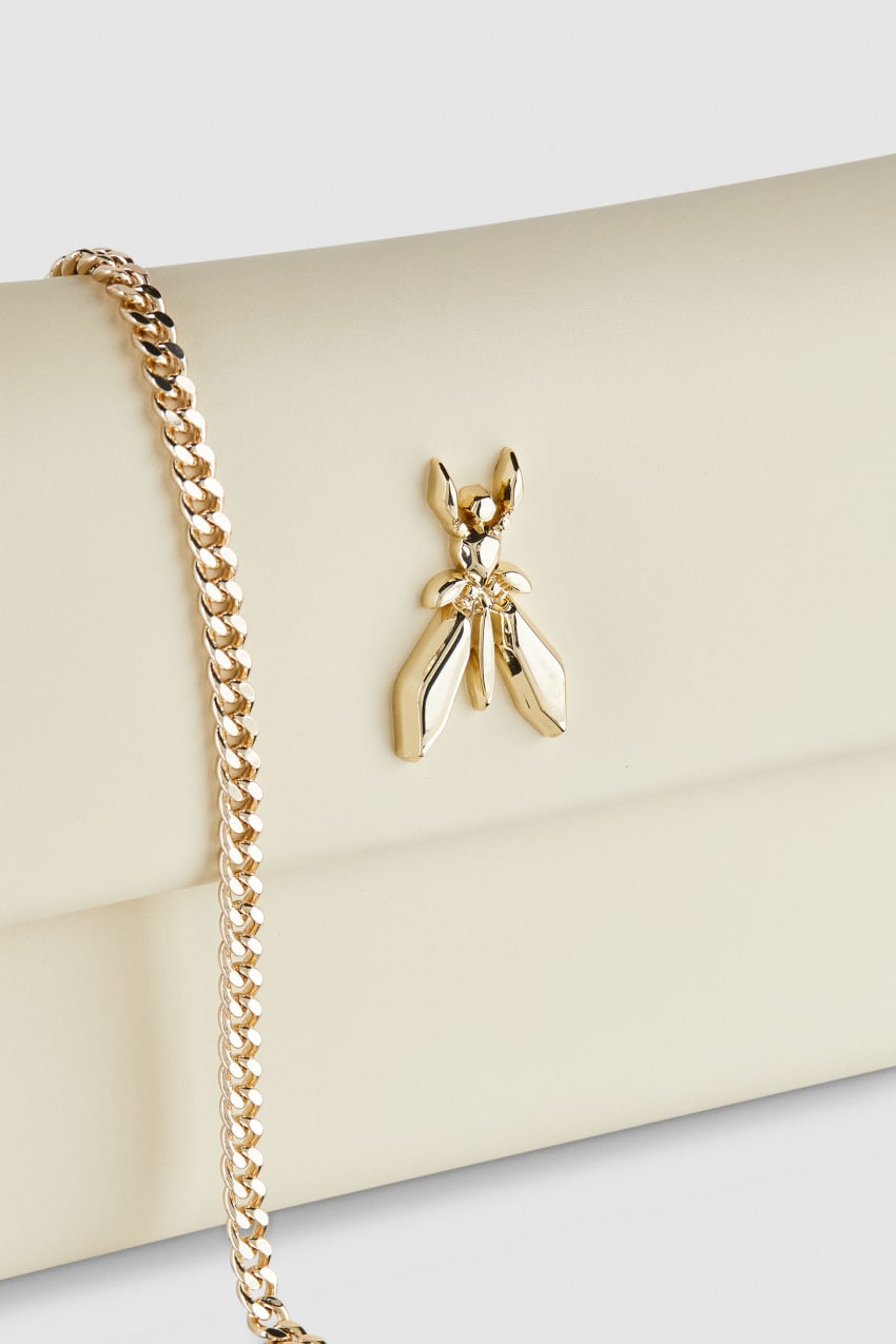 Beige Patrizia Pepe Fly Leather Clutch Bag With Chain | LDEVAGO-95