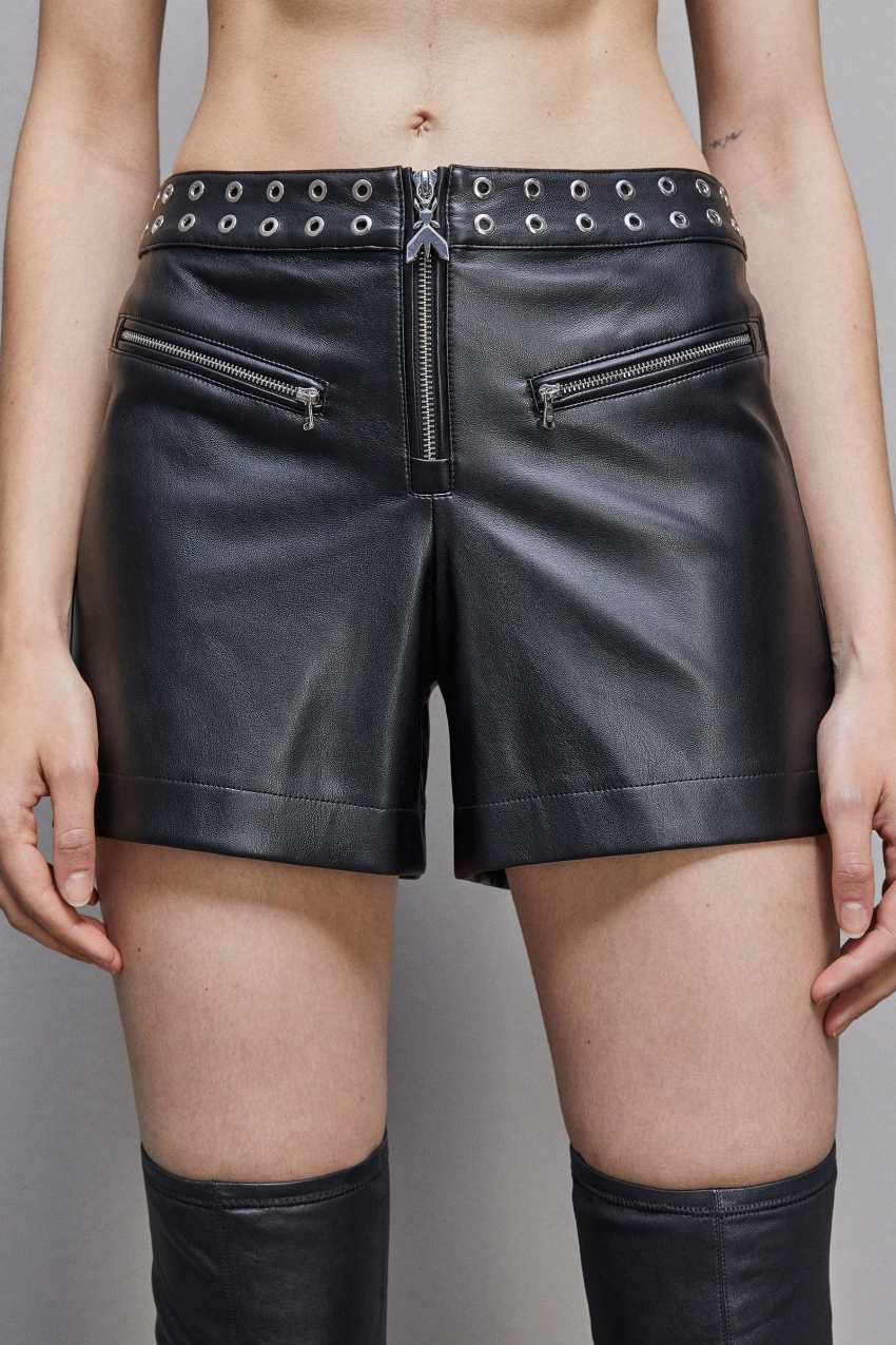 Black Patrizia Pepe Faux Leather Low-waisted Shorts With Zipper | JKZOECP-80