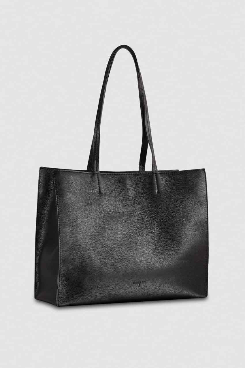 Black Patrizia Pepe Hammered Leather Shopping Bag | OBQCKSP-01