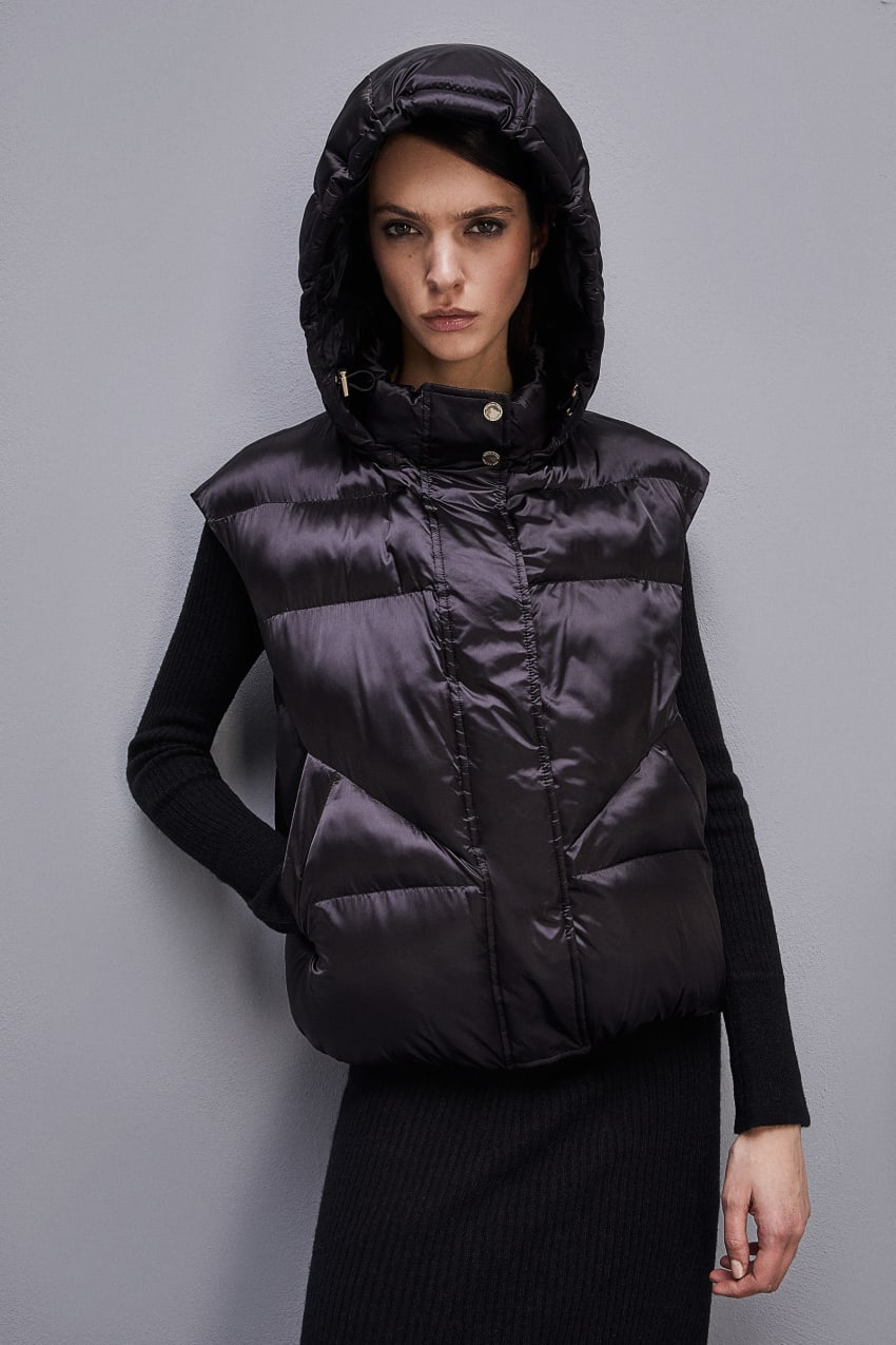 Black Patrizia Pepe Nylon Sleeveless Down Jacket | HSYPRFU-09