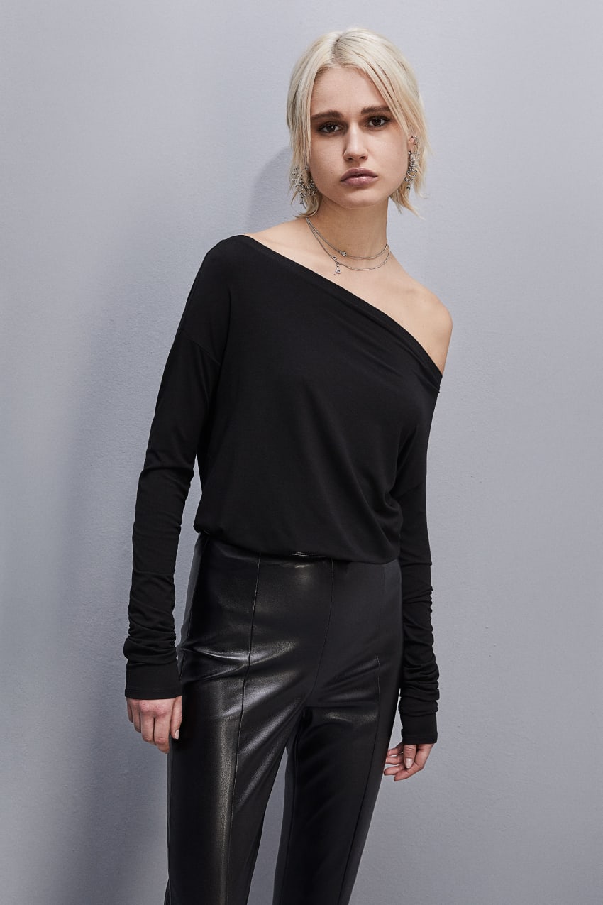 Black Patrizia Pepe “essential” Long-sleeved T-shirt | TQMKZLF-01