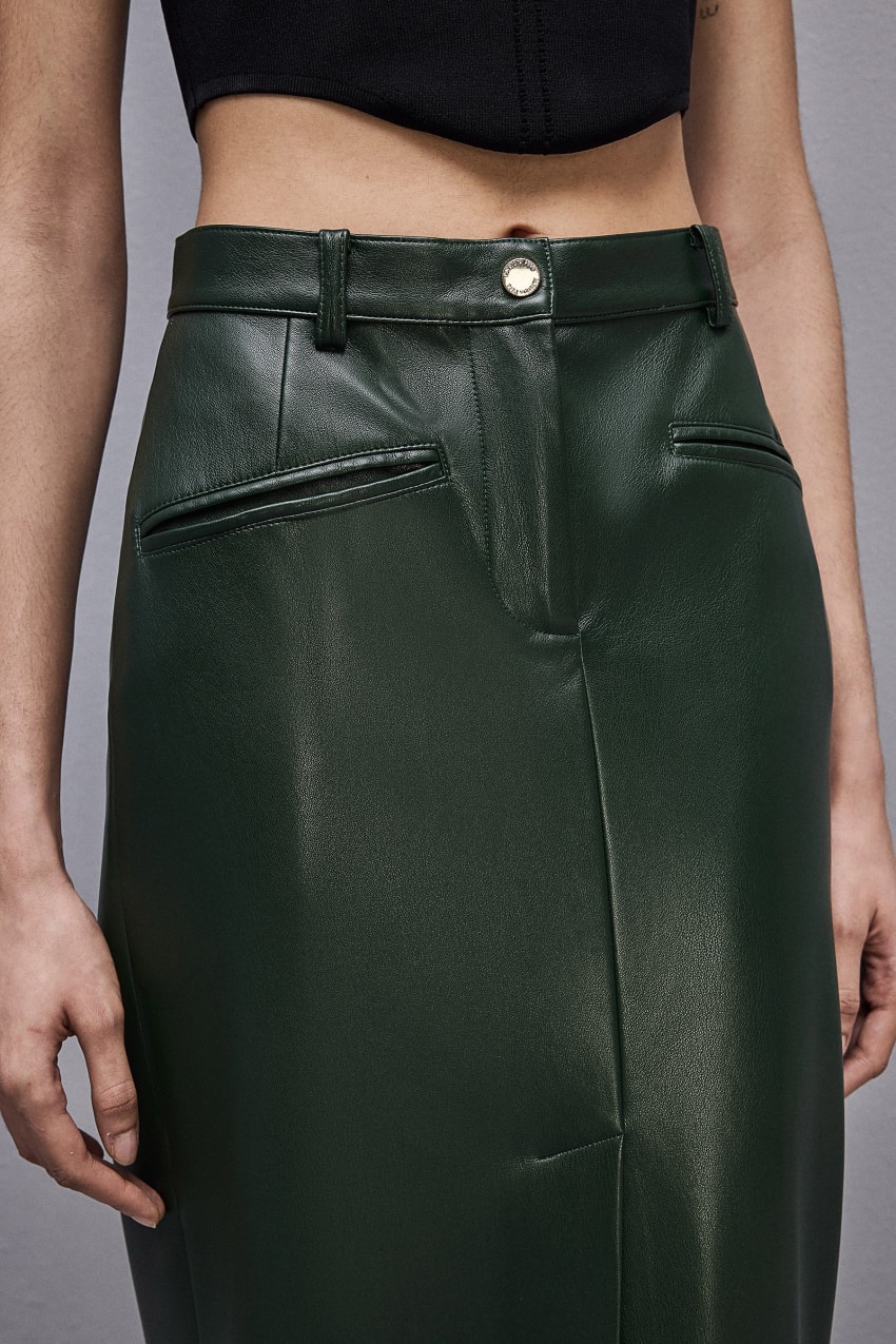 Green Patrizia Pepe Long Skirt In Coated Fabric | YQJLKAW-03