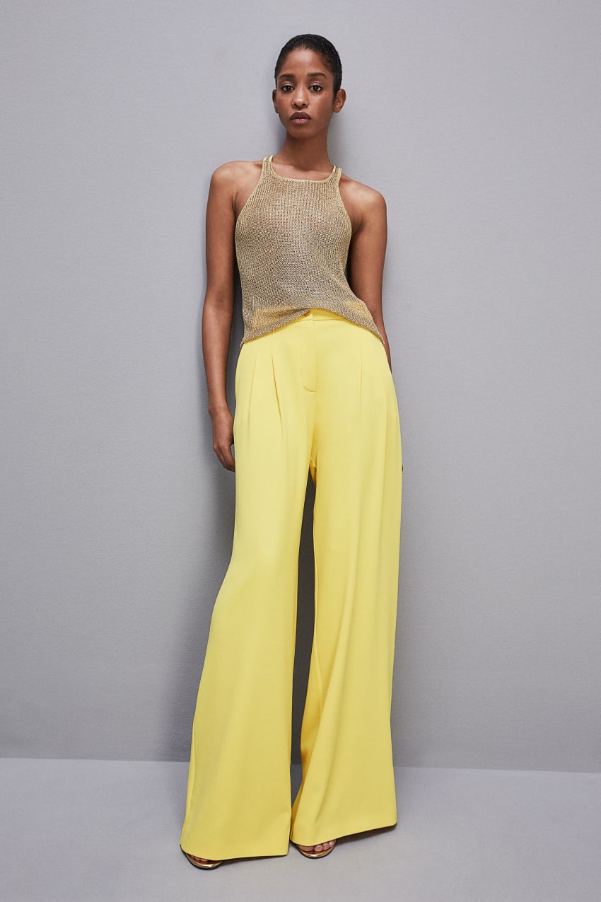 Yellow Patrizia Pepe Pleated Pants In Fluid Twill | KBRWZLY-94