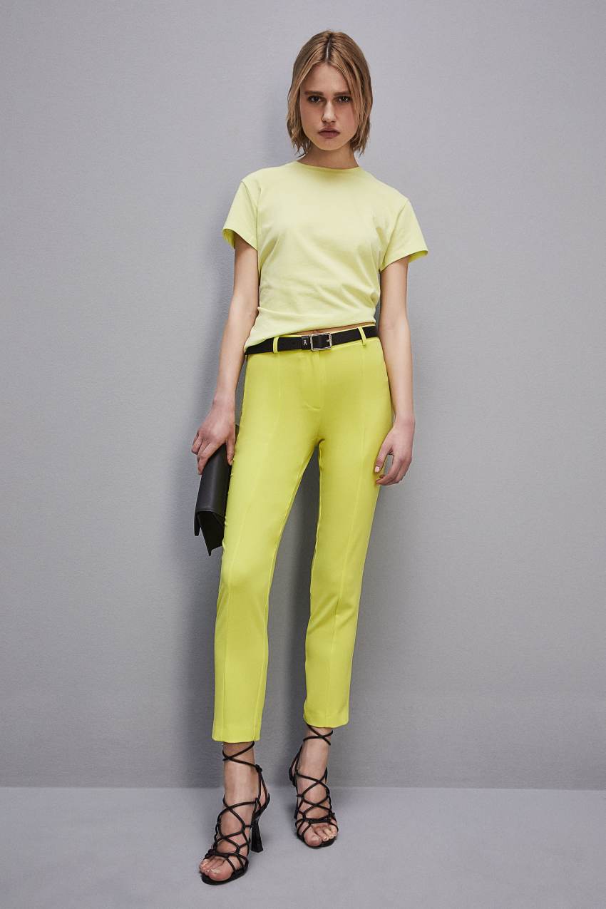 Yellow Patrizia Pepe Short-sleeved T-shirt With Logo In Organic Cotton | GOWZHVA-37